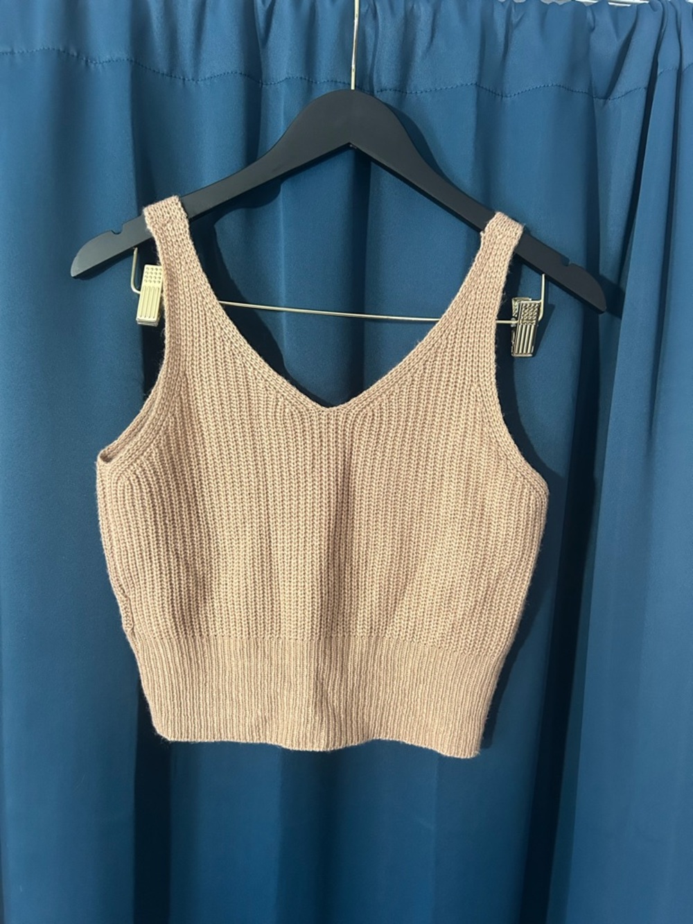 SHEIN Beige Ribbed V-Neck Knit Tank Top